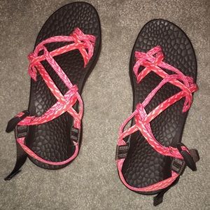 chacos size 8 (women’s)